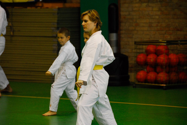 2008_099