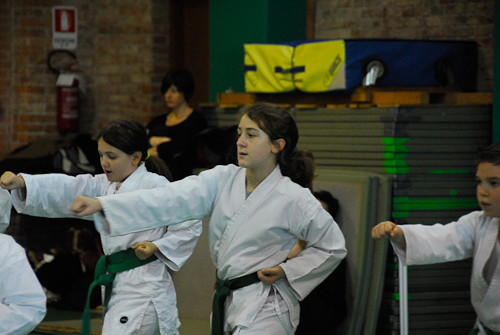 2011_204